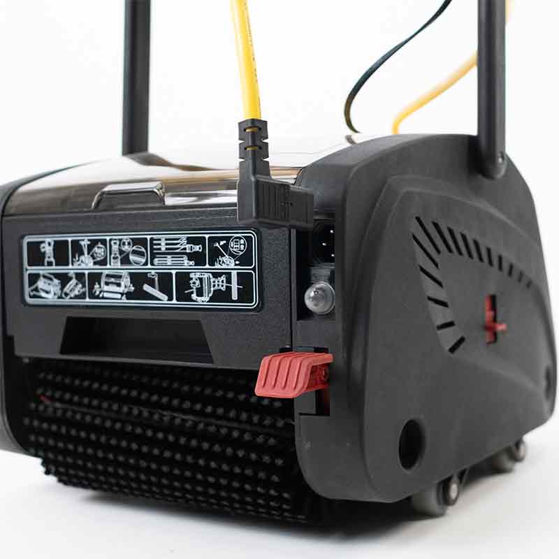 Tornado	Vortex 13 Multi-Surface Scrubbers TS050-W13-U